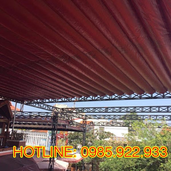 Mai xep khach san che phu toan bo khuon vien