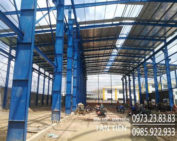 Dịch vụ thi công mái vòm nhà xưởng tại TPHCM từ Tân Tiến